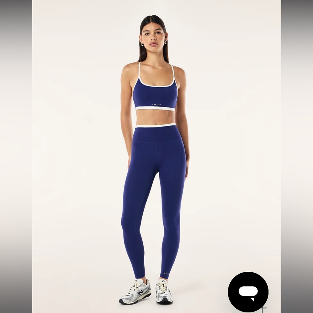 PE Nation XS set Vita legging & fundamental sports bra in navy & white